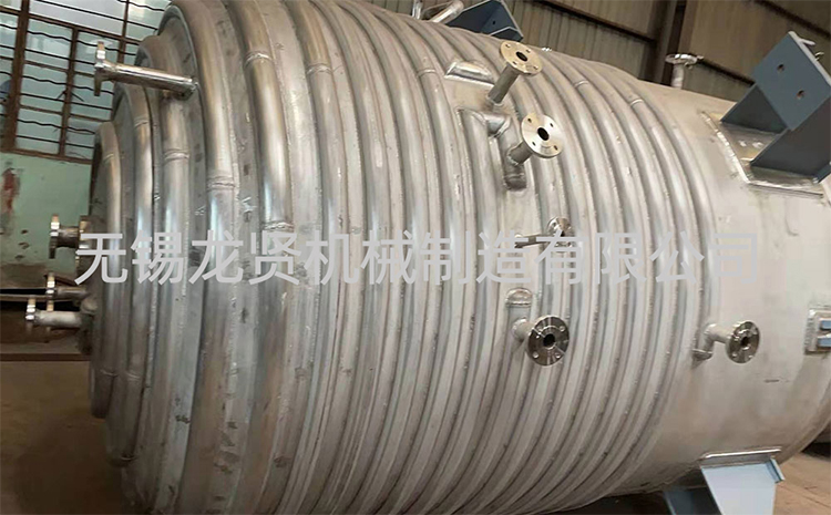 半圓管對(duì)接中如何防止變形？